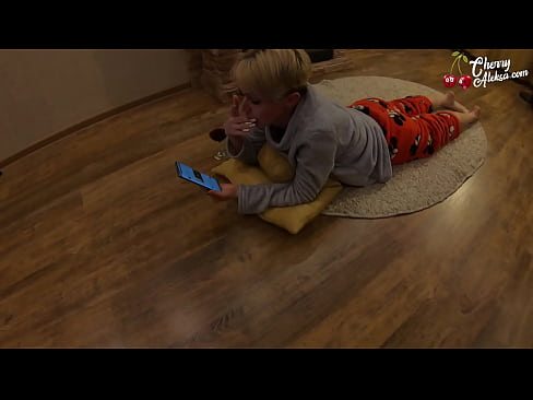 ❤️ Brjáluð ljóshærð sjúga risastóran pikk sýgur og skoppar á henni - endaþarmsmök Klám hjá okkur is.tubesexer-com.ru ❌